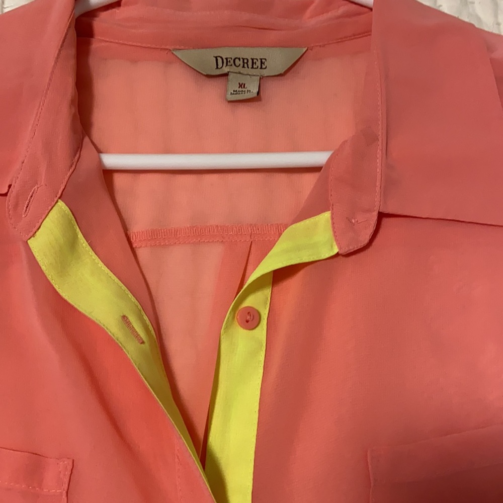 Women’s XL decree top